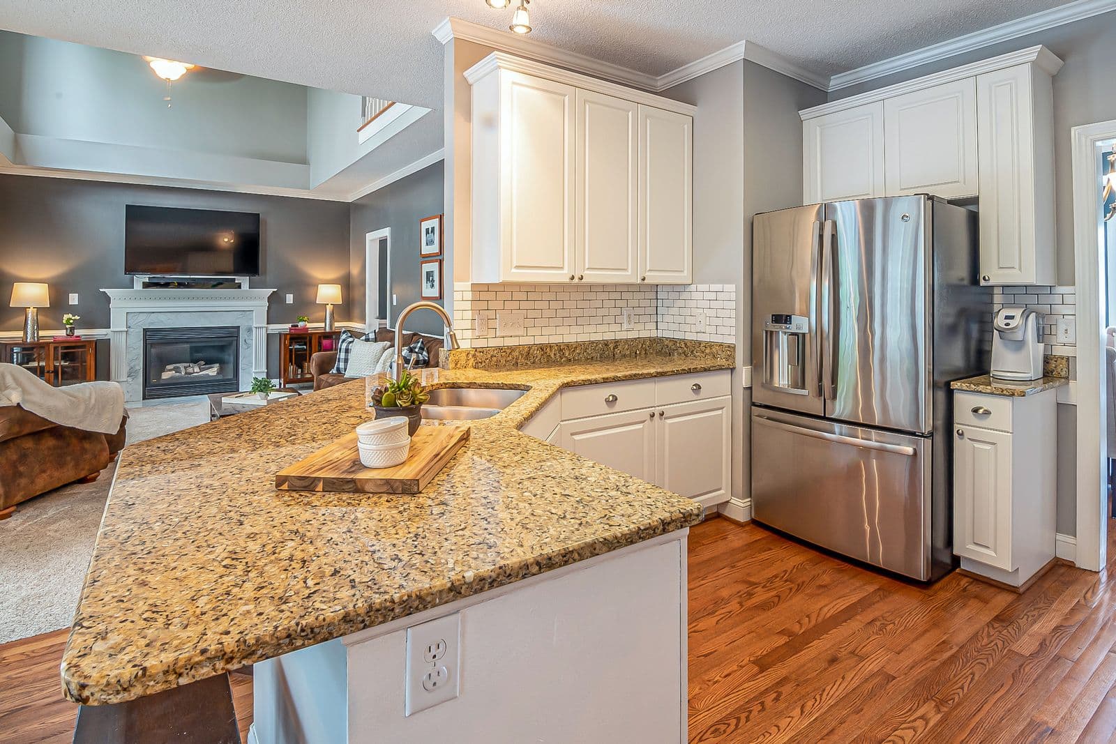 Apartment Cleaning by Titan Shine in the Carmel area